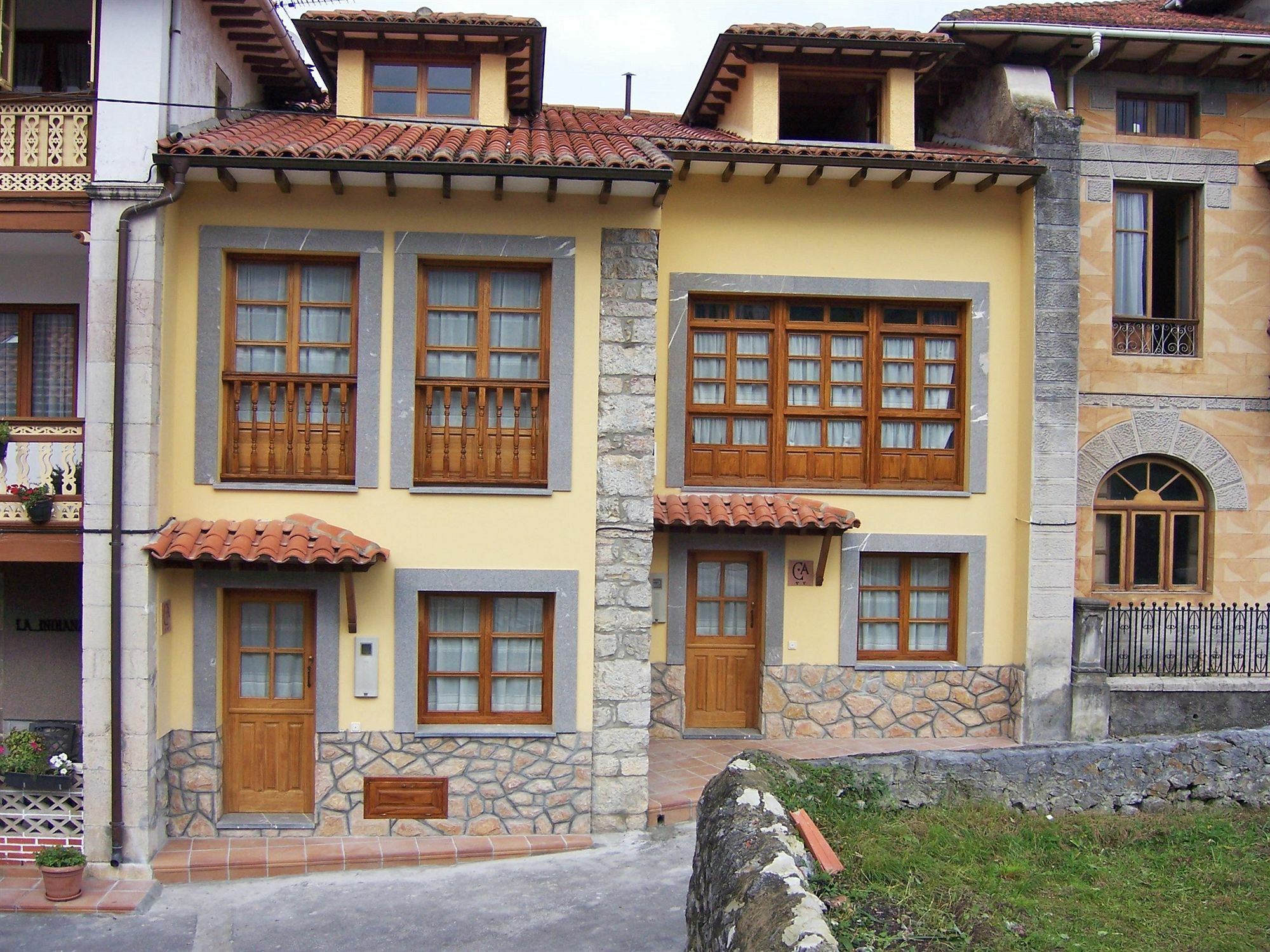 Casa Rural La Indiana 利亚内斯 外观 照片